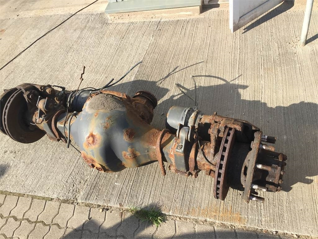 Volvo Komplet RSS 1344 C 4,11:1 bagtøj - Tagatelg - Veoauto: pilt 1 Volvo Komplet RSS 1344 C 4,11:1 bagtøj - Tagatelg - Veoauto: pilt 1