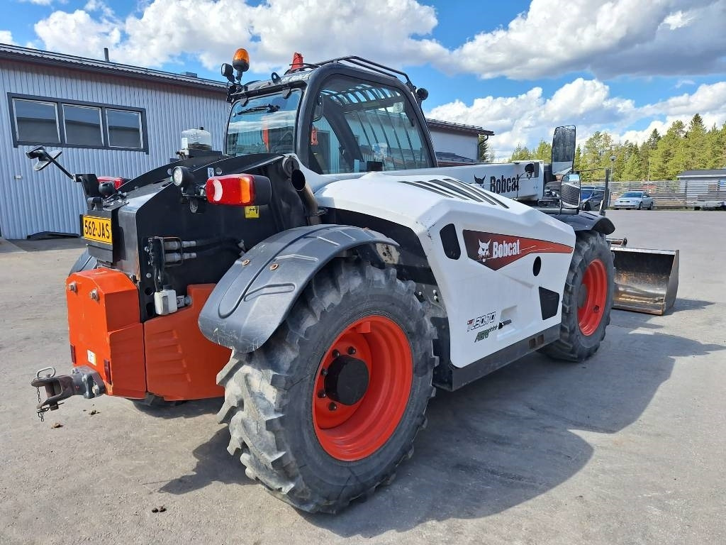 Bobcat MYYTY!!SOLD!! TL30.70 KUROTTAJA - Teleskooplaadur: pilt 4 Bobcat MYYTY!!SOLD!! TL30.70 KUROTTAJA - Teleskooplaadur: pilt 4