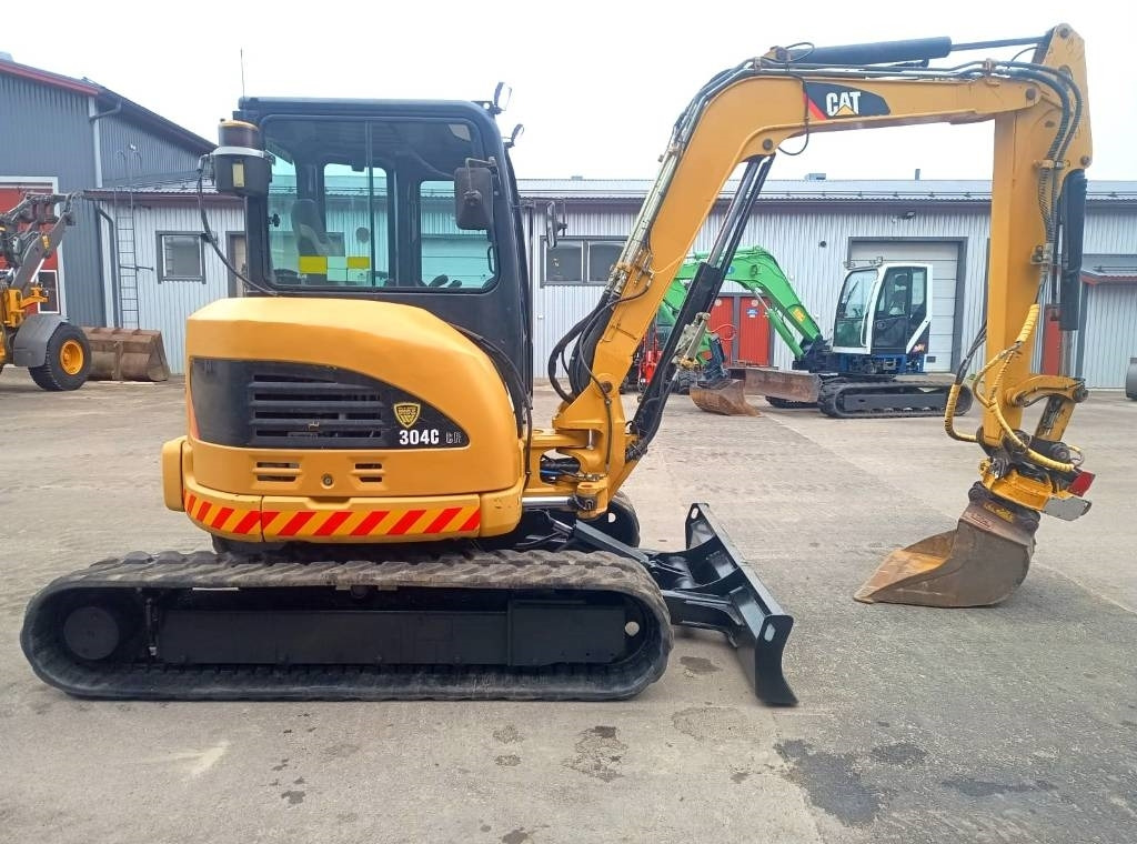 CAT MYYTY! SOLD! 304CCR PYÖRITTÄJÄLLÄ - Miniekskavaator: pilt 5 CAT MYYTY! SOLD! 304CCR PYÖRITTÄJÄLLÄ - Miniekskavaator: pilt 5