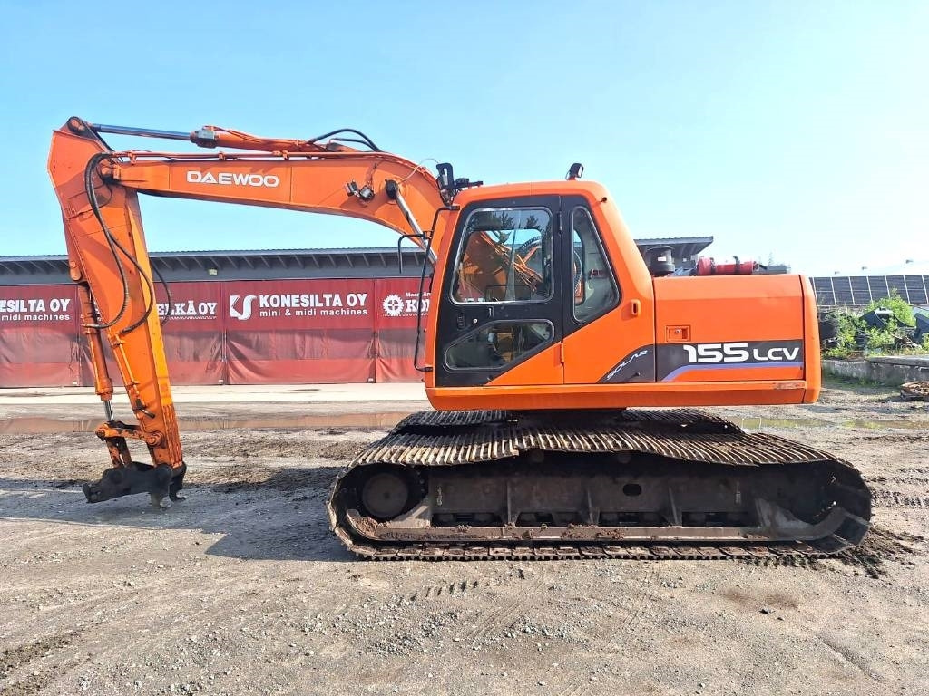 Daewoo Doosan MYYTY! SOLD! S155LC-V 1200MM TELAT - Lintekskavaator: pilt 1 Daewoo Doosan MYYTY! SOLD! S155LC-V 1200MM TELAT - Lintekskavaator: pilt 1