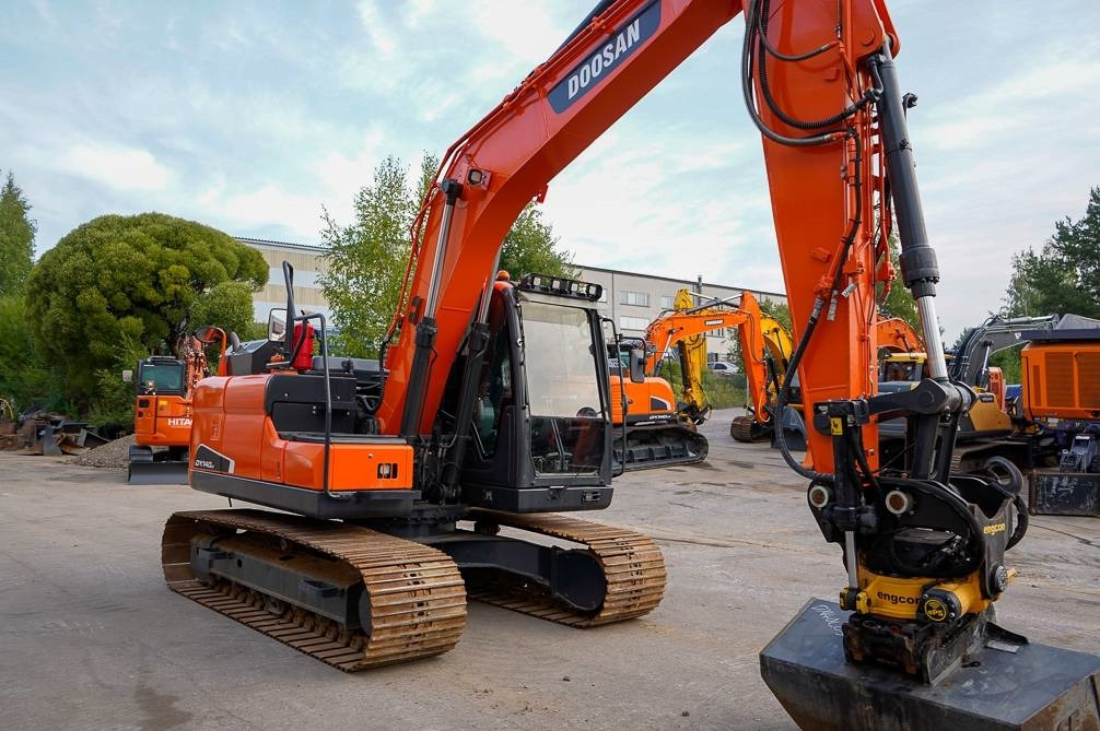 Doosan DX140LC-5 ENGCON - Lintekskavaator: pilt 5 Doosan DX140LC-5 ENGCON - Lintekskavaator: pilt 5