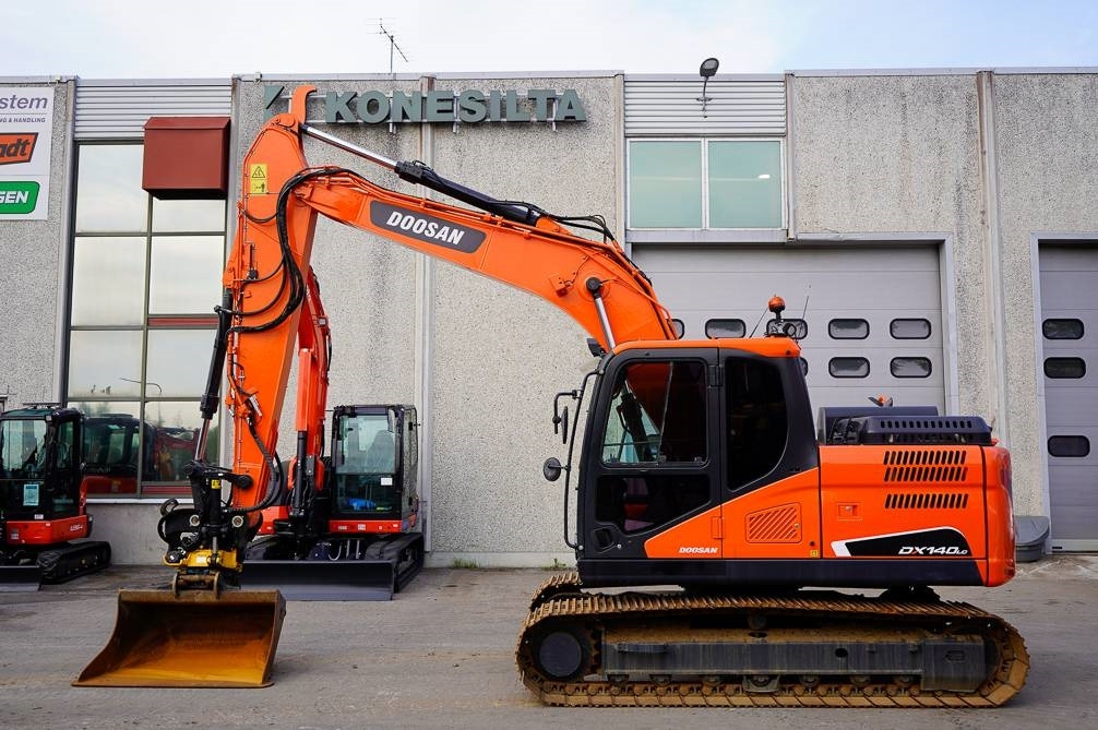Doosan DX140LC-5 ENGCON - Lintekskavaator: pilt 1 Doosan DX140LC-5 ENGCON - Lintekskavaator: pilt 1