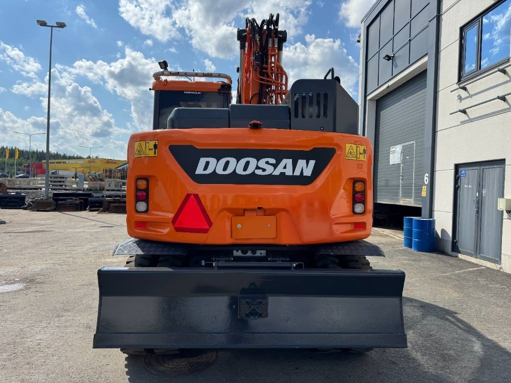 Doosan DX165W-5 PYÖRITTÄJÄLLÄ - Ratastel ekskavaator: pilt 4 Doosan DX165W-5 PYÖRITTÄJÄLLÄ - Ratastel ekskavaator: pilt 4