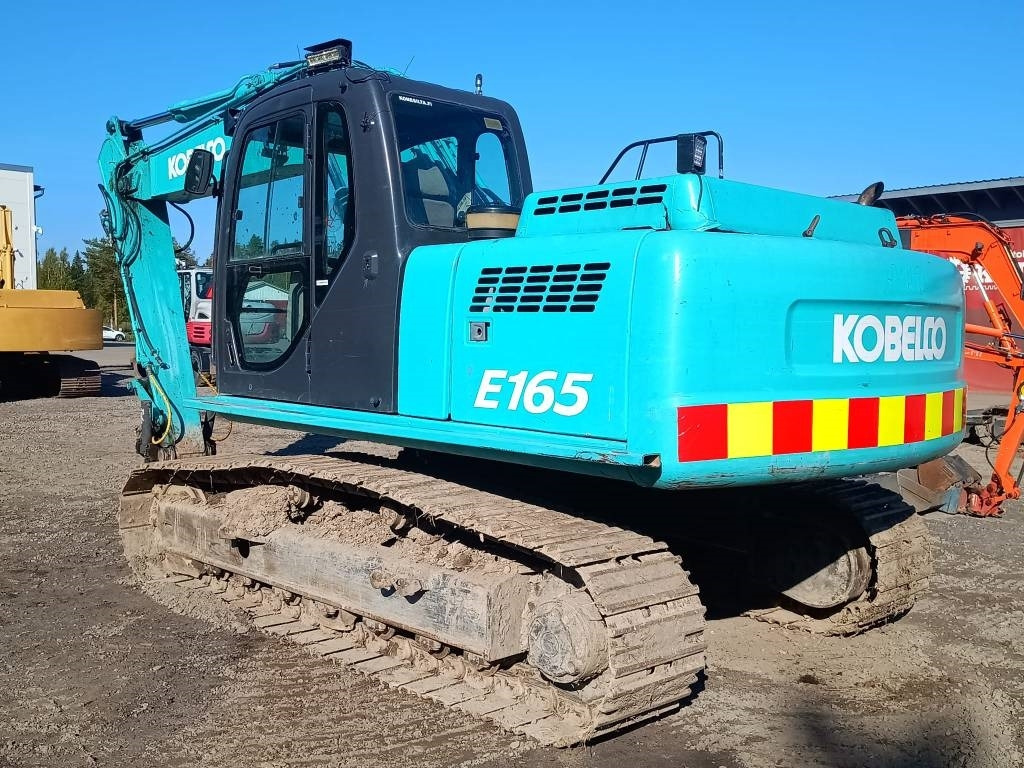 Fiat-Kobelco E165LC KALLISTAJALLA - Lintekskavaator: pilt 3 Fiat-Kobelco E165LC KALLISTAJALLA - Lintekskavaator: pilt 3
