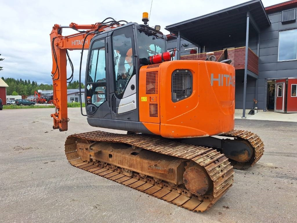 Hitachi MYYTY!!SOLD!! ZX135USB-5 RASVARILLA - Lintekskavaator: pilt 2 Hitachi MYYTY!!SOLD!! ZX135USB-5 RASVARILLA - Lintekskavaator: pilt 2