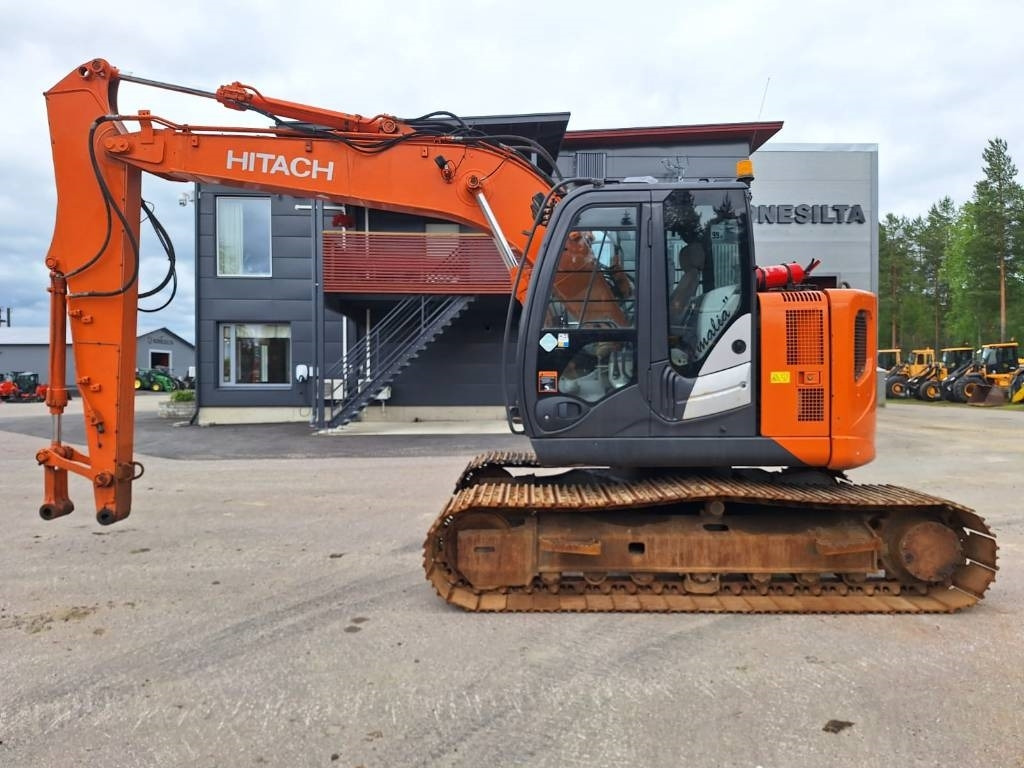Hitachi MYYTY!!SOLD!! ZX135USB-5 RASVARILLA - Lintekskavaator: pilt 1 Hitachi MYYTY!!SOLD!! ZX135USB-5 RASVARILLA - Lintekskavaator: pilt 1