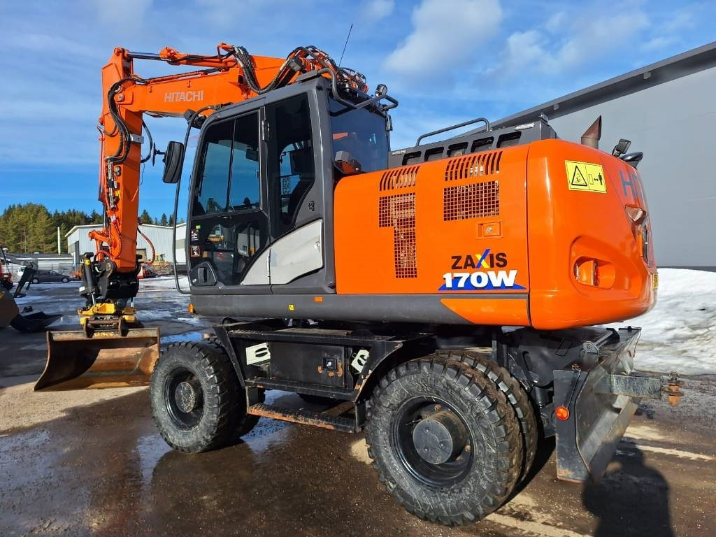 Hitachi MYYTY! SOLD! ZX170W-6 HUIPPUVARUSTEET - Ratastel ekskavaator: pilt 2 Hitachi MYYTY! SOLD! ZX170W-6 HUIPPUVARUSTEET - Ratastel ekskavaator: pilt 2