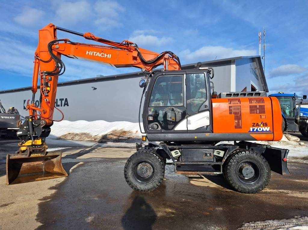 Hitachi MYYTY! SOLD! ZX170W-6 HUIPPUVARUSTEET - Ratastel ekskavaator: pilt 1 Hitachi MYYTY! SOLD! ZX170W-6 HUIPPUVARUSTEET - Ratastel ekskavaator: pilt 1