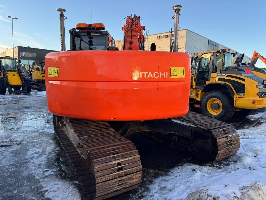 Hitachi Myyty! ZX225USRLC-3 - Lintekskavaator: pilt 3 Hitachi Myyty! ZX225USRLC-3 - Lintekskavaator: pilt 3