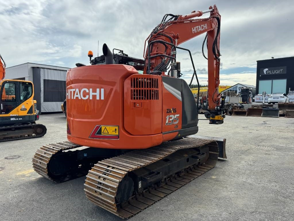 Hitachi ZX 135 USBL-7 - Lintekskavaator: pilt 5 Hitachi ZX 135 USBL-7 - Lintekskavaator: pilt 5