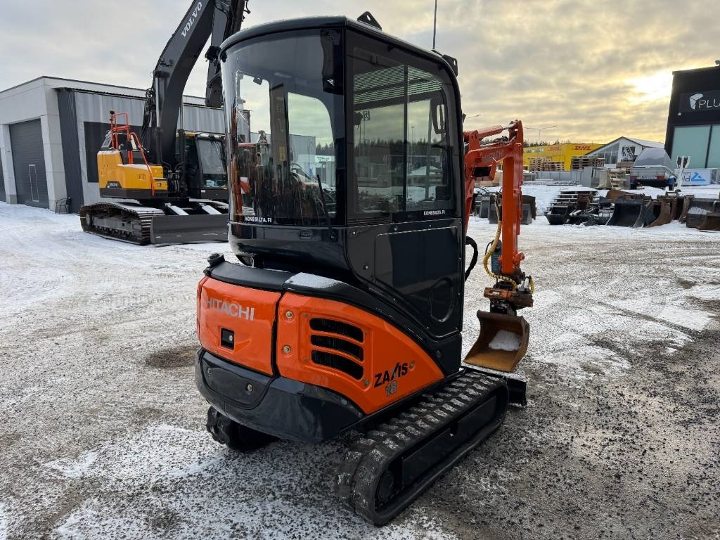 Hitachi ZX 18-3 CLR Kallistaja ja pyöritys - Miniekskavaator: pilt 5 Hitachi ZX 18-3 CLR Kallistaja ja pyöritys - Miniekskavaator: pilt 5