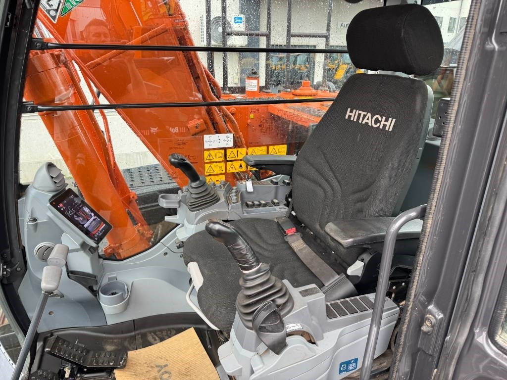 Lintekskavaator Hitachi ZX130LCN-7 -STAGE V-: pilt 13