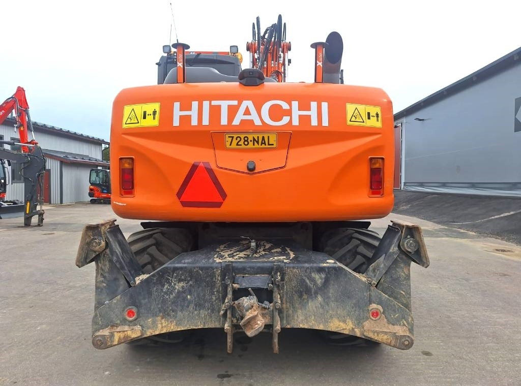 Hitachi ZX140W-5 HUIPPUVARUSTEET - Ratastel ekskavaator: pilt 3 Hitachi ZX140W-5 HUIPPUVARUSTEET - Ratastel ekskavaator: pilt 3