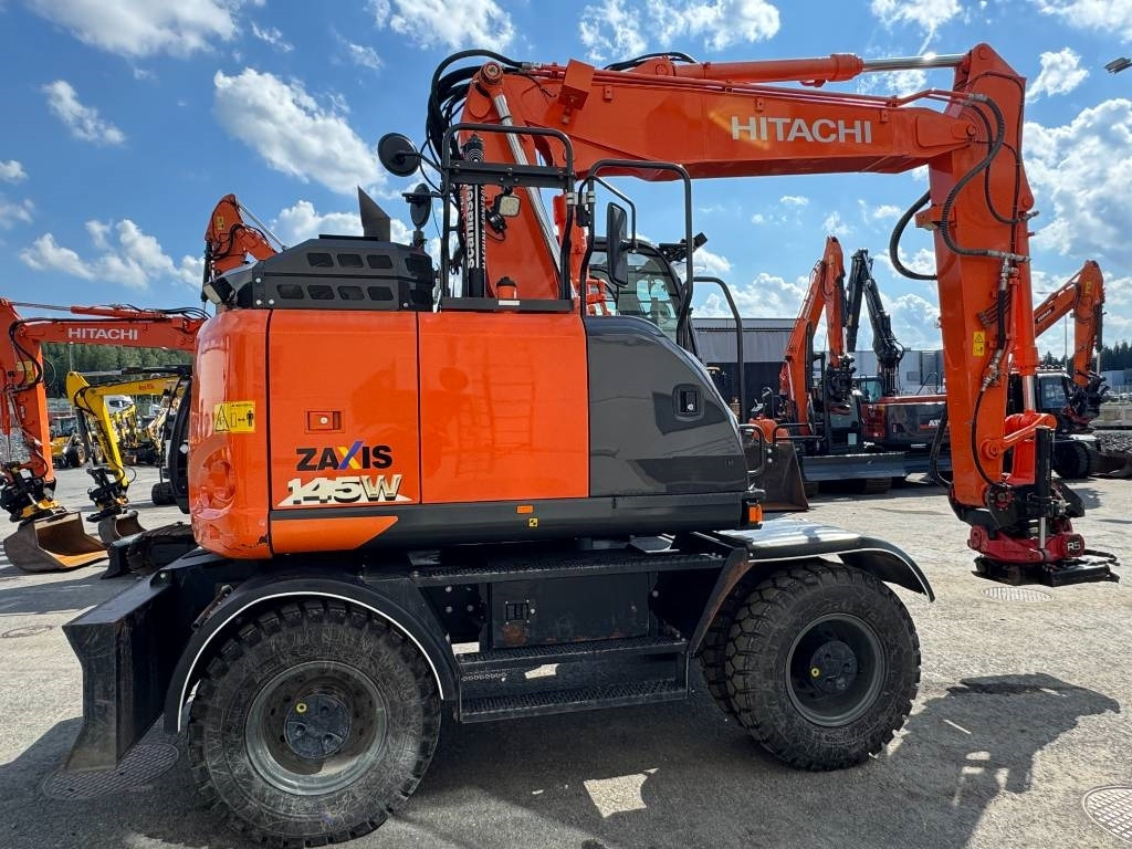 Ratastel ekskavaator Hitachi ZX145W-6 PYÖRITTÄJÄLLÄ: pilt 6