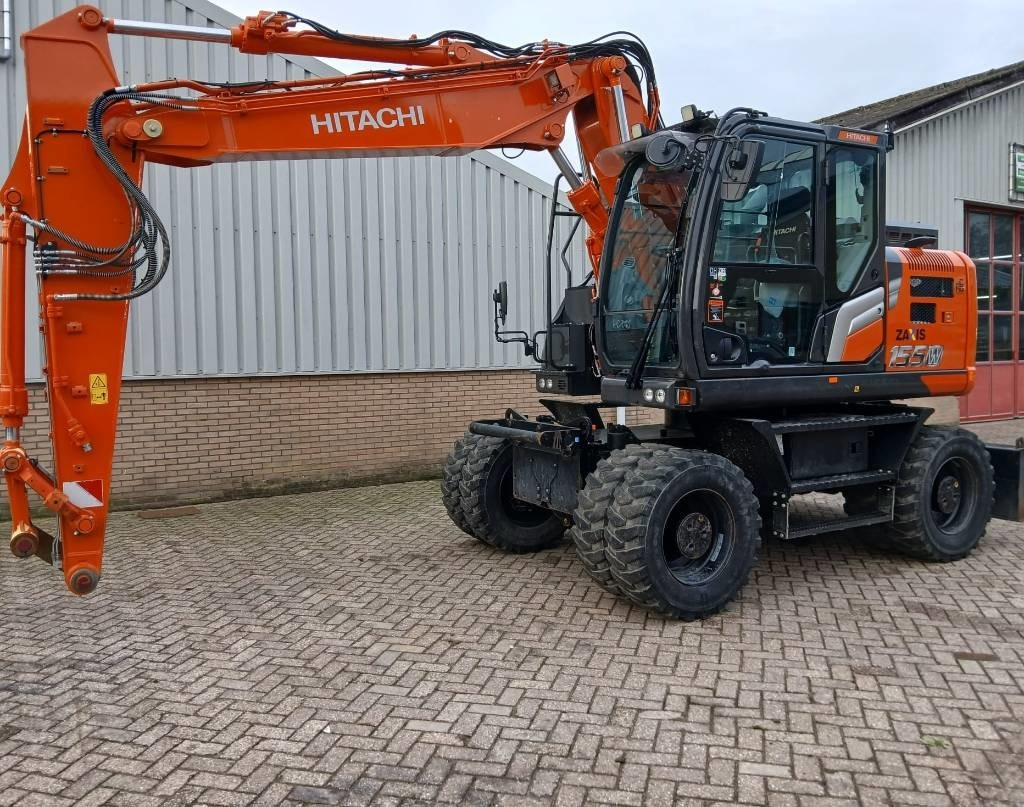 Hitachi ZX155W-7 - Ratastel ekskavaator: pilt 1 Hitachi ZX155W-7 - Ratastel ekskavaator: pilt 1