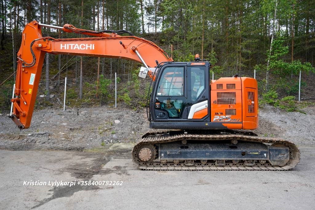 Hitachi ZX225USLC-7 STAGE V - Lintekskavaator: pilt 1 Hitachi ZX225USLC-7 STAGE V - Lintekskavaator: pilt 1