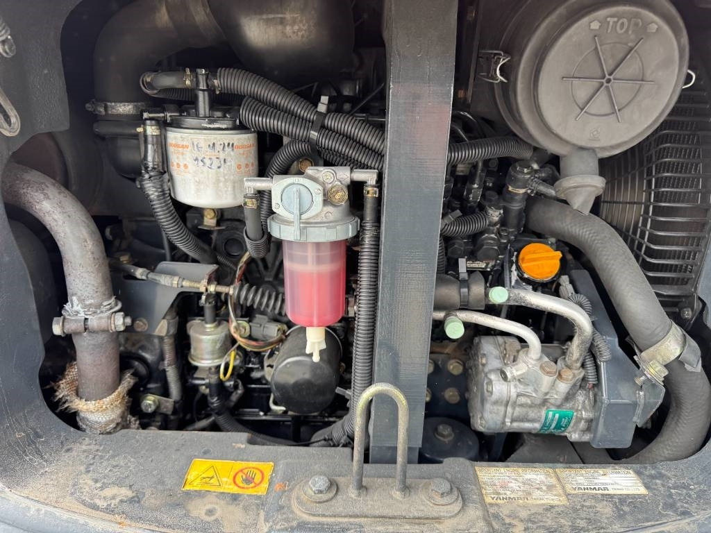Hitachi ZX50U-2 PYÖRITTÄJÄLLÄ  liising Hitachi ZX50U-2 PYÖRITTÄJÄLLÄ: pilt 9