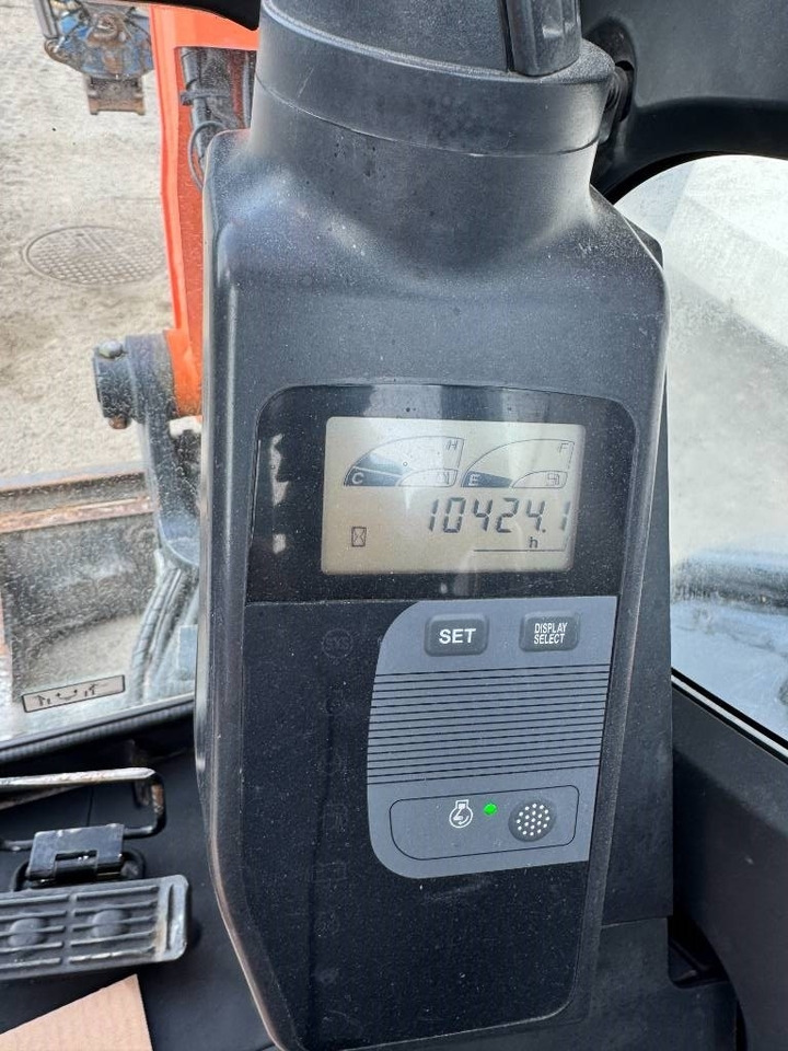 Hitachi ZX50U-2 PYÖRITTÄJÄLLÄ  liising Hitachi ZX50U-2 PYÖRITTÄJÄLLÄ: pilt 13