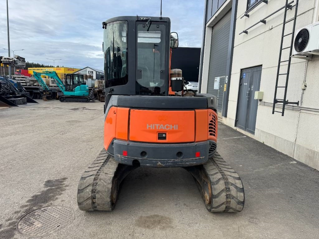 Hitachi ZX50U-2 PYÖRITTÄJÄLLÄ - Miniekskavaator: pilt 4 Hitachi ZX50U-2 PYÖRITTÄJÄLLÄ - Miniekskavaator: pilt 4
