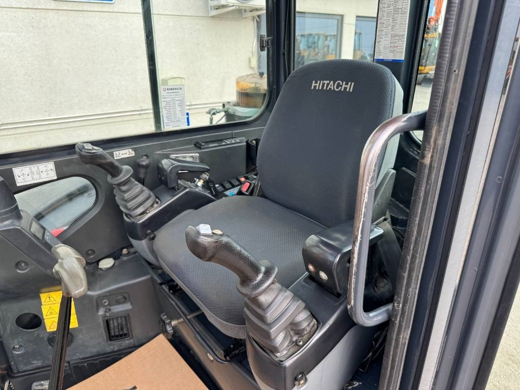 Hitachi ZX50U-2 PYÖRITTÄJÄLLÄ  liising Hitachi ZX50U-2 PYÖRITTÄJÄLLÄ: pilt 10