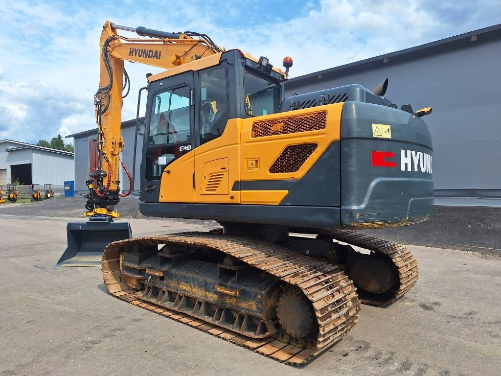 Hyundai HX140HW METSÄMALLI PYÖRITTÄJÄLLÄ - Lintekskavaator: pilt 2 Hyundai HX140HW METSÄMALLI PYÖRITTÄJÄLLÄ - Lintekskavaator: pilt 2