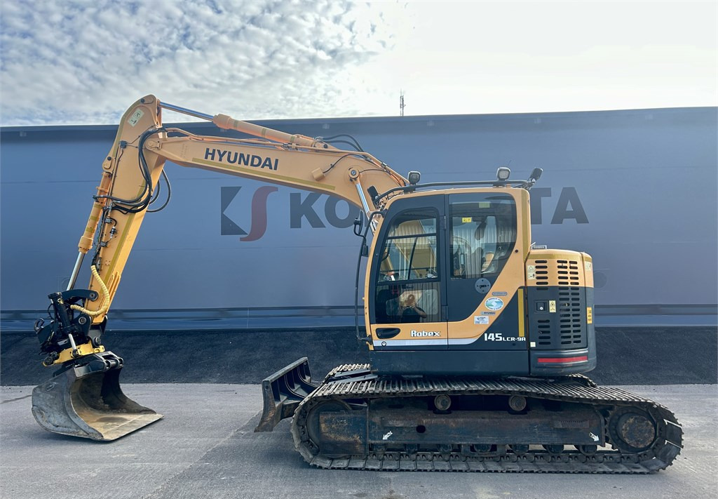 Lintekskavaator Hyundai R145LCR-9 A PYÖRITTÄJÄLLÄ: pilt 1