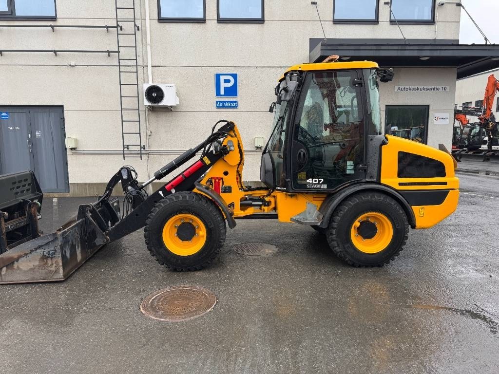 JCB 407 SV RUNSAASTI LISÄVARUSTEITA - Rataslaadur: pilt 2 JCB 407 SV RUNSAASTI LISÄVARUSTEITA - Rataslaadur: pilt 2
