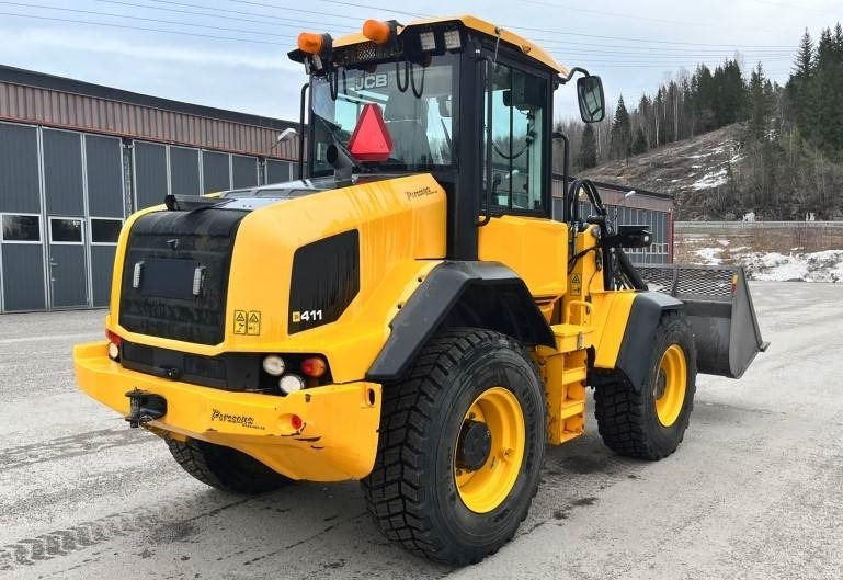 JCB 411HT T4F TULOSSA - Rataslaadur: pilt 2 JCB 411HT T4F TULOSSA - Rataslaadur: pilt 2