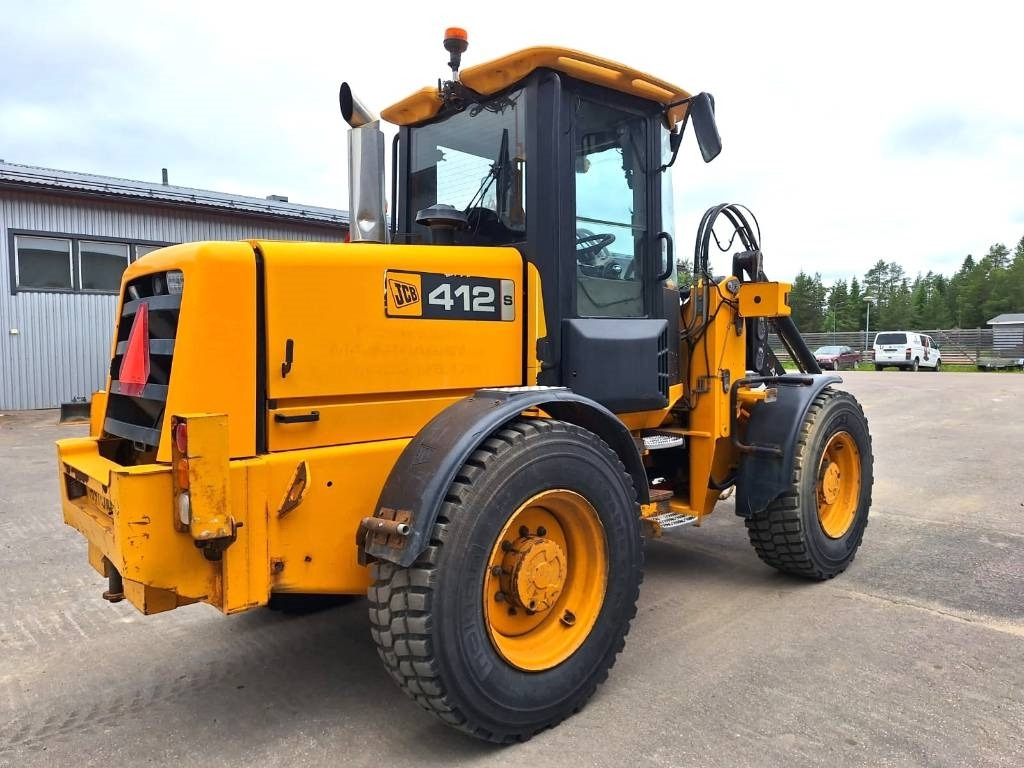 JCB MYYTY! SOLD! 412S PALAPINTARENKAAT - Rataslaadur: pilt 4 JCB MYYTY! SOLD! 412S PALAPINTARENKAAT - Rataslaadur: pilt 4