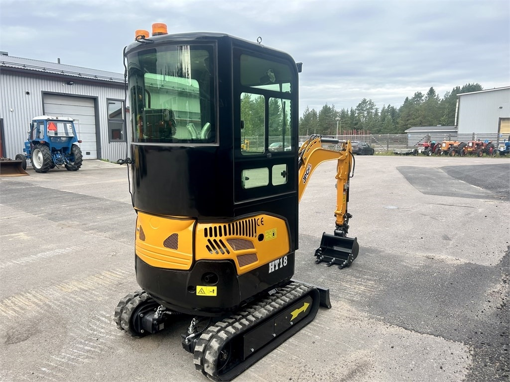 JPC HT18 HYTILLÄ KUIN UUSI - Miniekskavaator: pilt 4 JPC HT18 HYTILLÄ KUIN UUSI - Miniekskavaator: pilt 4
