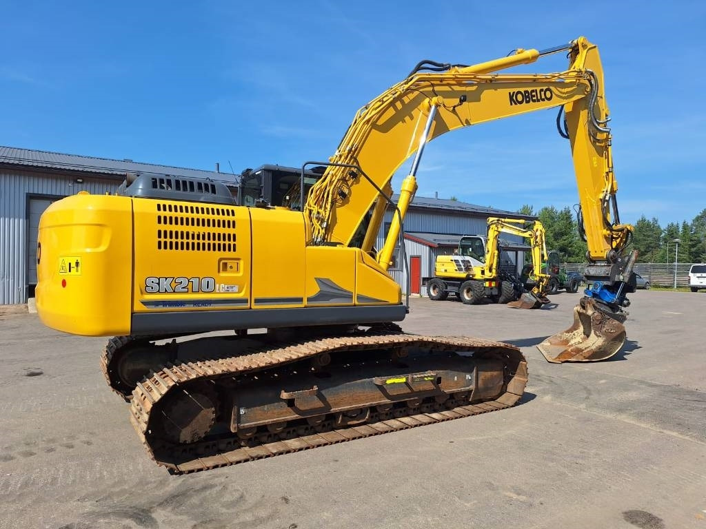 Kobelco SK210LC-11 PYÖRITTÄJÄLLÄ - Lintekskavaator: pilt 4 Kobelco SK210LC-11 PYÖRITTÄJÄLLÄ - Lintekskavaator: pilt 4
