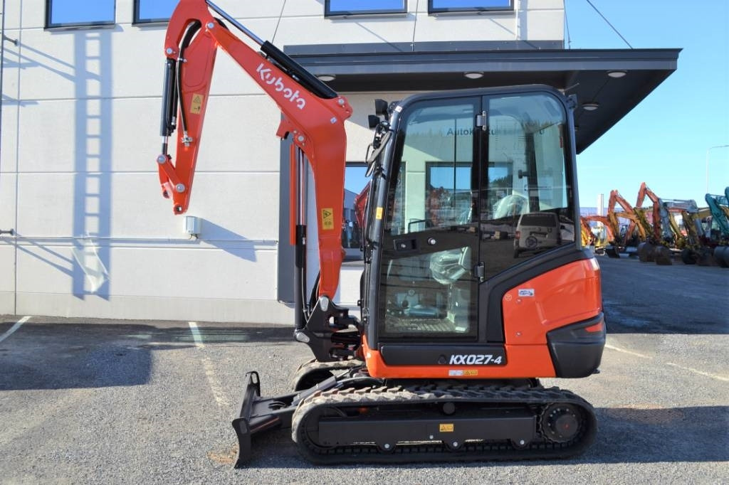 Kubota KX027-4 UUSI, TAKUU 24KK - Miniekskavaator: pilt 1 Kubota KX027-4 UUSI, TAKUU 24KK - Miniekskavaator: pilt 1