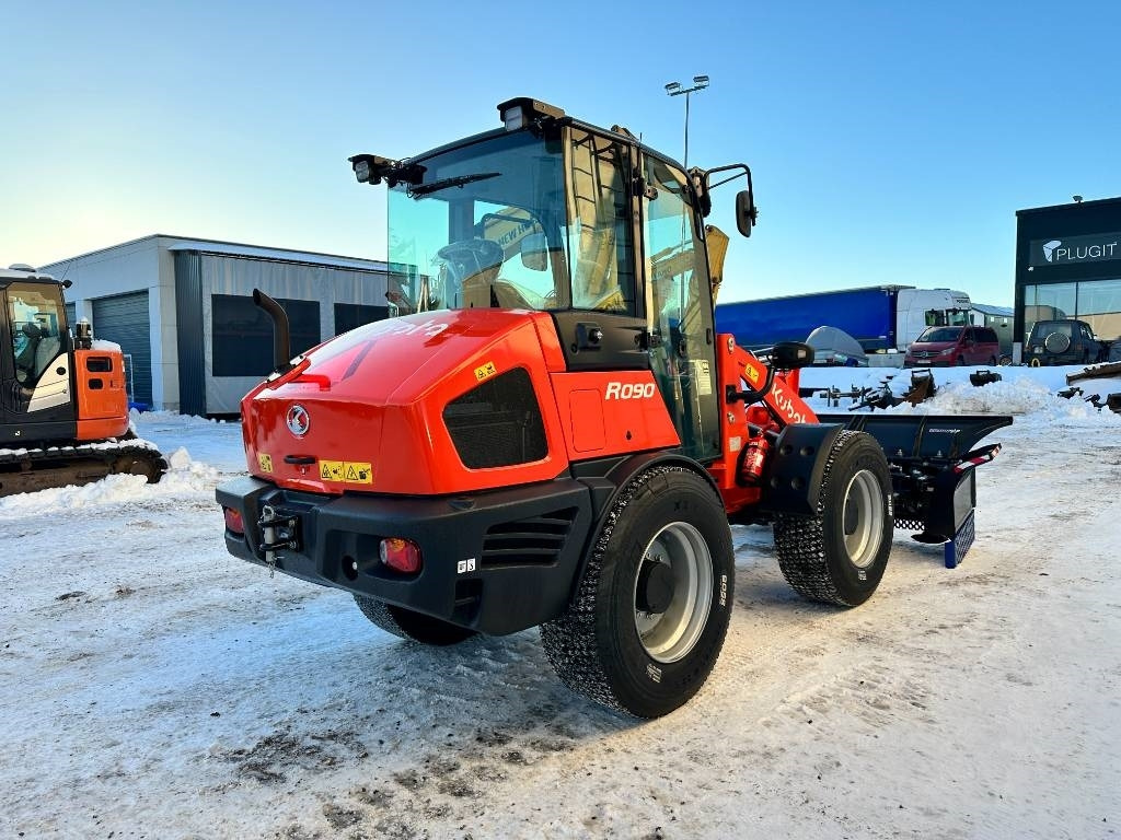 Kubota R090 Auravarustuksella uusi - Rataslaadur: pilt 4 Kubota R090 Auravarustuksella uusi - Rataslaadur: pilt 4