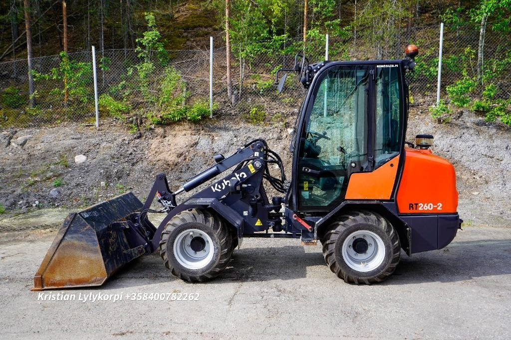 Kubota RT260-2 YLEISKAUHALLA - Rataslaadur: pilt 1 Kubota RT260-2 YLEISKAUHALLA - Rataslaadur: pilt 1