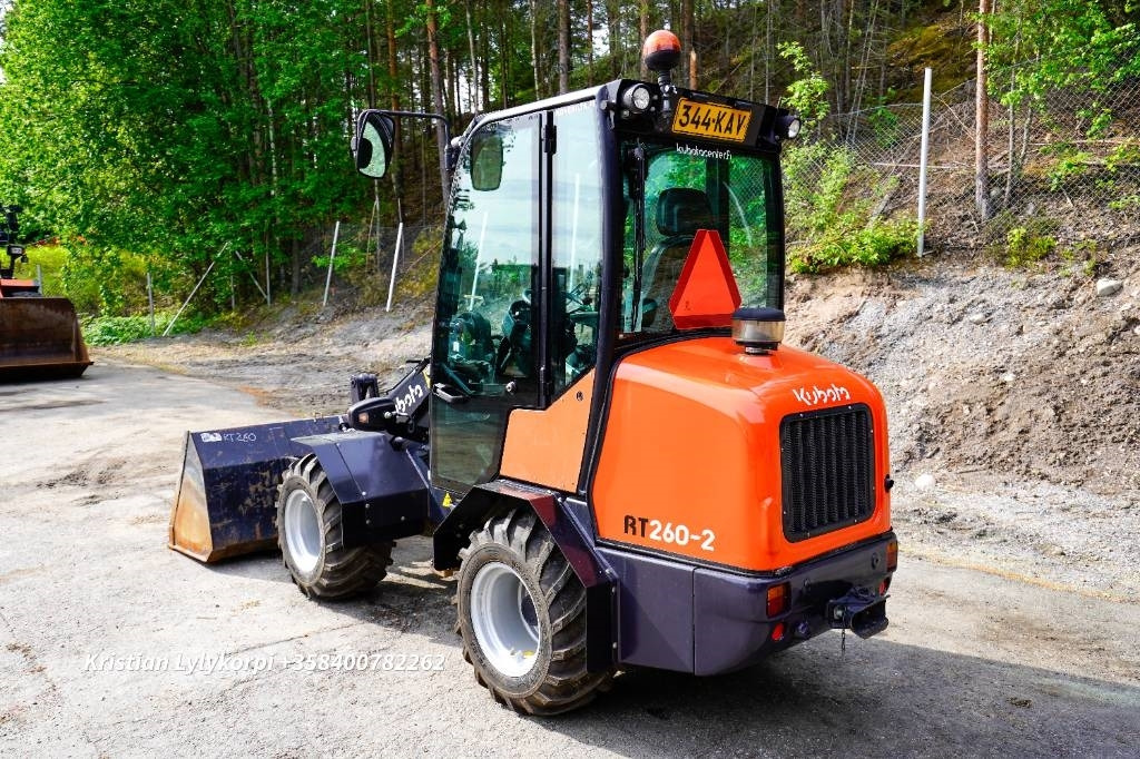 Kubota RT260-2 YLEISKAUHALLA - Rataslaadur: pilt 2 Kubota RT260-2 YLEISKAUHALLA - Rataslaadur: pilt 2