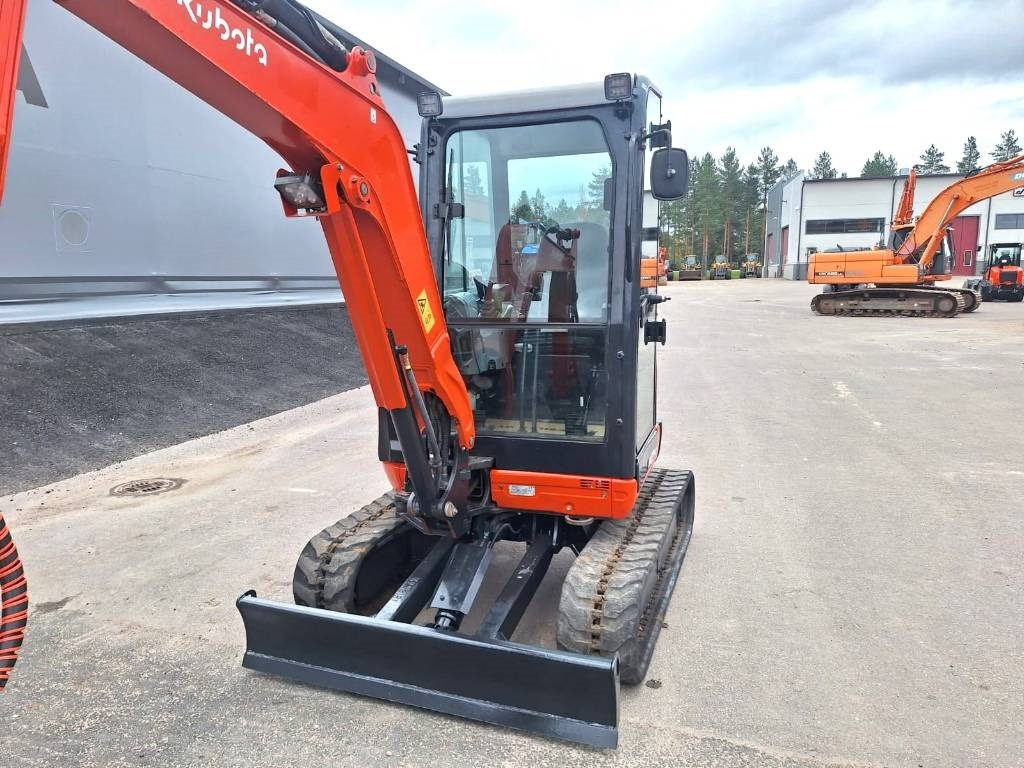 Miniekskavaator Kubota U27-4 KALLISTAJALLA, HUOLLETTU: pilt 7