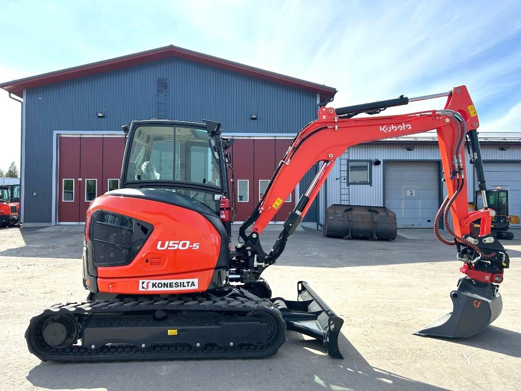 Kubota U50-5 DEMO PYÖRITTÄJÄLLÄ - Miniekskavaator: pilt 5 Kubota U50-5 DEMO PYÖRITTÄJÄLLÄ - Miniekskavaator: pilt 5