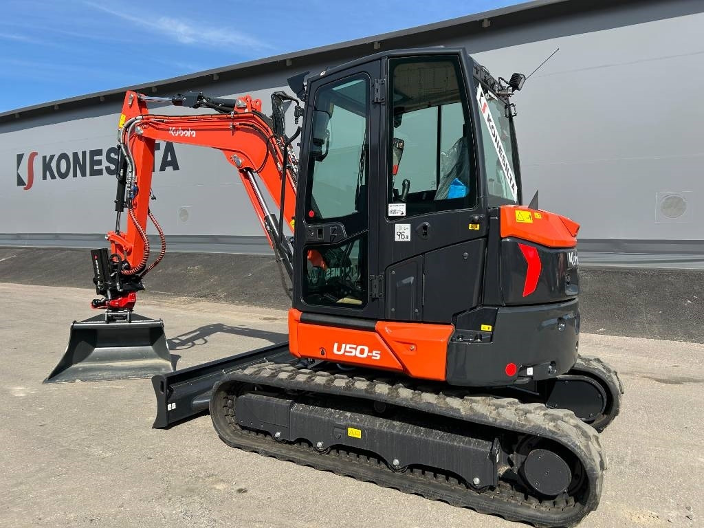 Kubota U50-5 DEMO PYÖRITTÄJÄLLÄ - Miniekskavaator: pilt 2 Kubota U50-5 DEMO PYÖRITTÄJÄLLÄ - Miniekskavaator: pilt 2