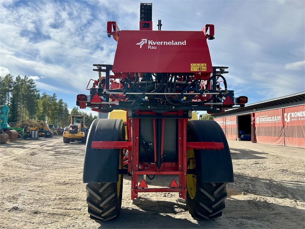 Kverneland Ikarus S38 - Järelveetav pritsija: pilt 3 Kverneland Ikarus S38 - Järelveetav pritsija: pilt 3