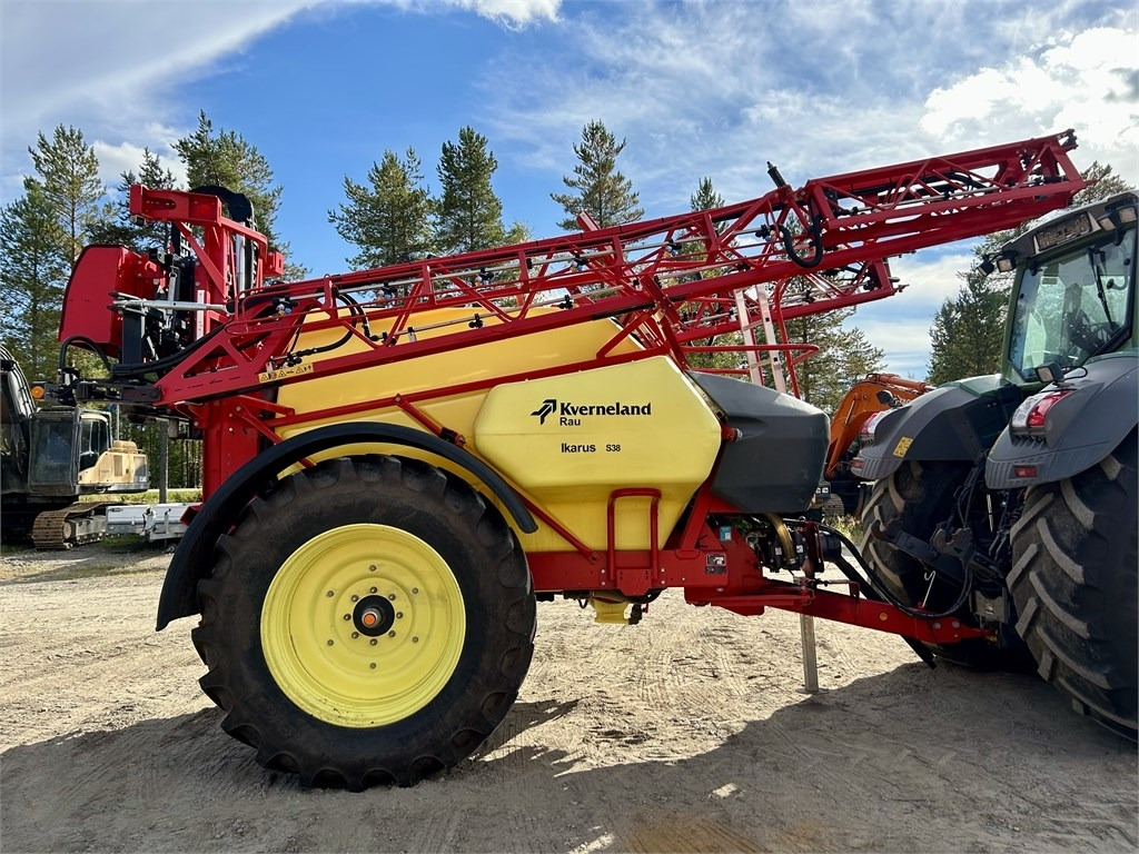 Kverneland Ikarus S38 - Järelveetav pritsija: pilt 5 Kverneland Ikarus S38 - Järelveetav pritsija: pilt 5