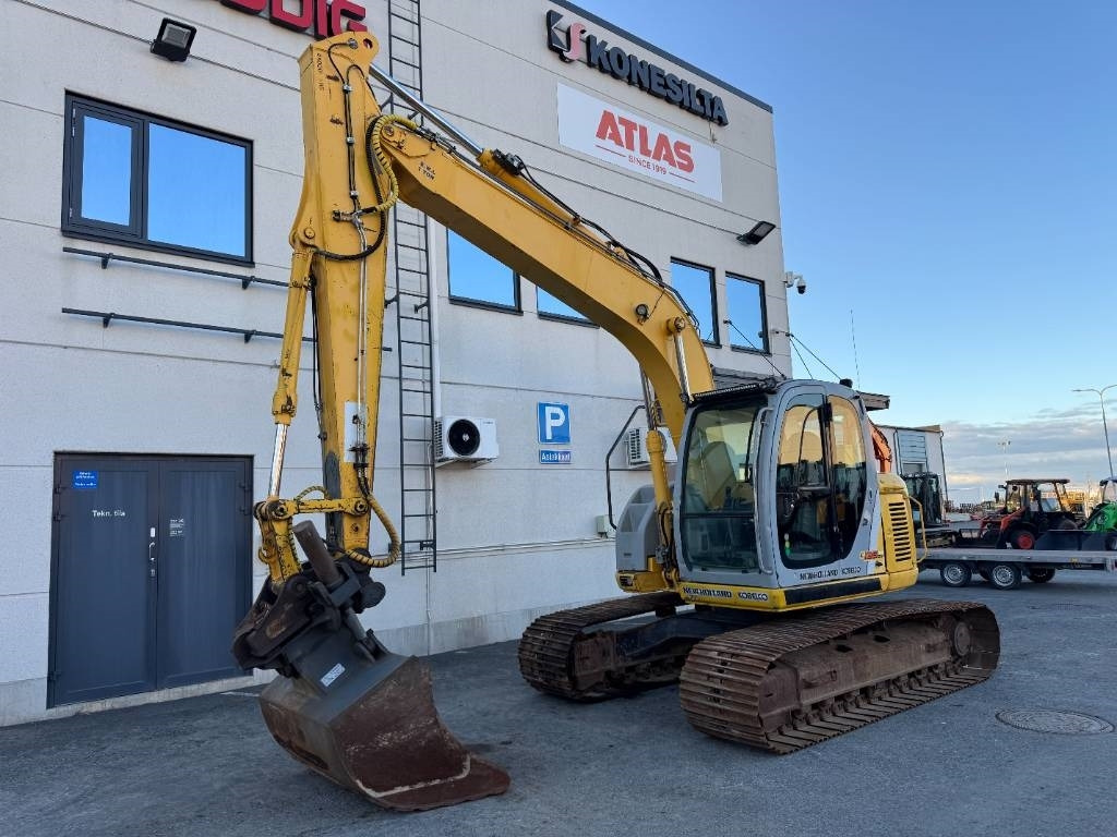 New Holland E 135 SR LC - Lintekskavaator: pilt 2 New Holland E 135 SR LC - Lintekskavaator: pilt 2