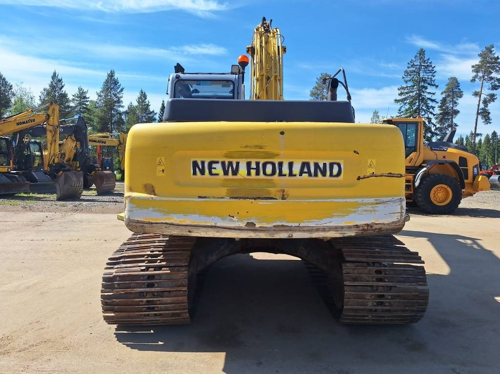 New Holland E175LC KALLISTAJALLA - Lintekskavaator: pilt 3 New Holland E175LC KALLISTAJALLA - Lintekskavaator: pilt 3