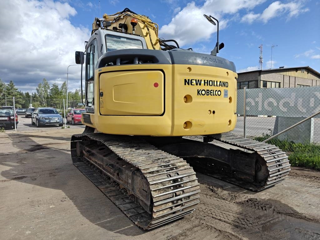 New Holland E225BSR ENGCONILLA - Lintekskavaator: pilt 2 New Holland E225BSR ENGCONILLA - Lintekskavaator: pilt 2