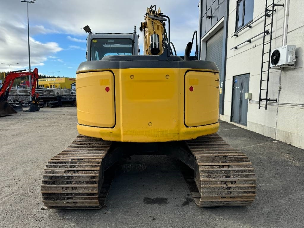 New Holland MYYTY! SOLD! E135BSR-2 PYÖRITTÄJÄLLÄ - Lintekskavaator: pilt 3 New Holland MYYTY! SOLD! E135BSR-2 PYÖRITTÄJÄLLÄ - Lintekskavaator: pilt 3