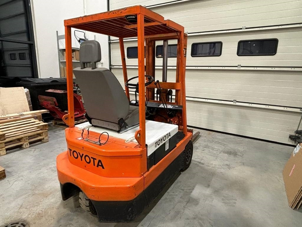 Toyota FBE 18 - Elektritõstuk: pilt 4 Toyota FBE 18 - Elektritõstuk: pilt 4