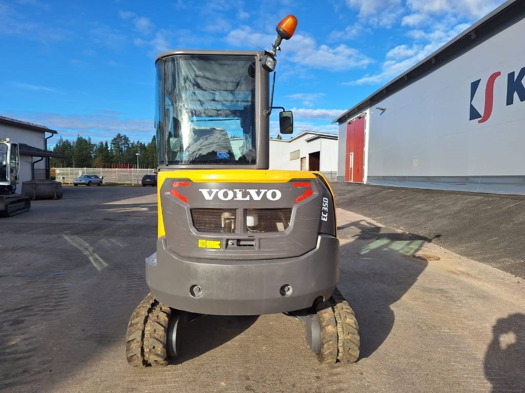 Volvo EC35D HIENO KUNTO - Miniekskavaator: pilt 3 Volvo EC35D HIENO KUNTO - Miniekskavaator: pilt 3