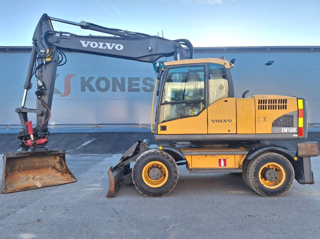 Volvo EW160C PYÖRITTÄJÄLLÄ - Ratastel ekskavaator: pilt 1 Volvo EW160C PYÖRITTÄJÄLLÄ - Ratastel ekskavaator: pilt 1