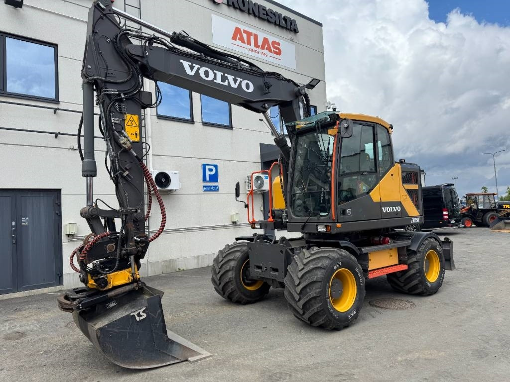 Volvo EWR150E ENGCON+PIHDIT - Ratastel ekskavaator: pilt 2 Volvo EWR150E ENGCON+PIHDIT - Ratastel ekskavaator: pilt 2