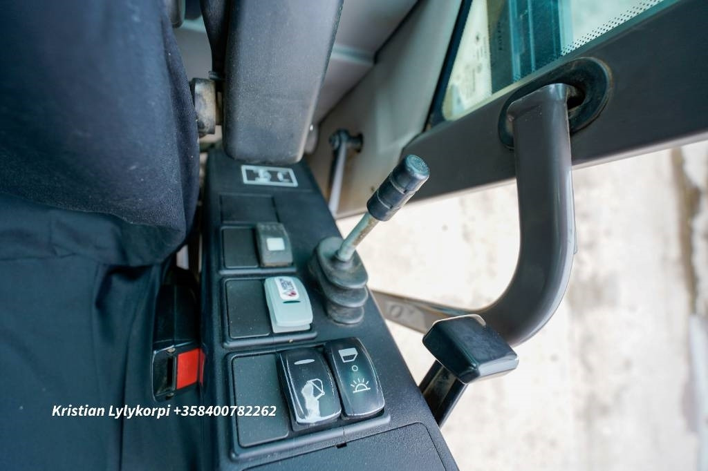Ratastel ekskavaator Volvo EWR150E PYÖRÄOHJAUS: pilt 23