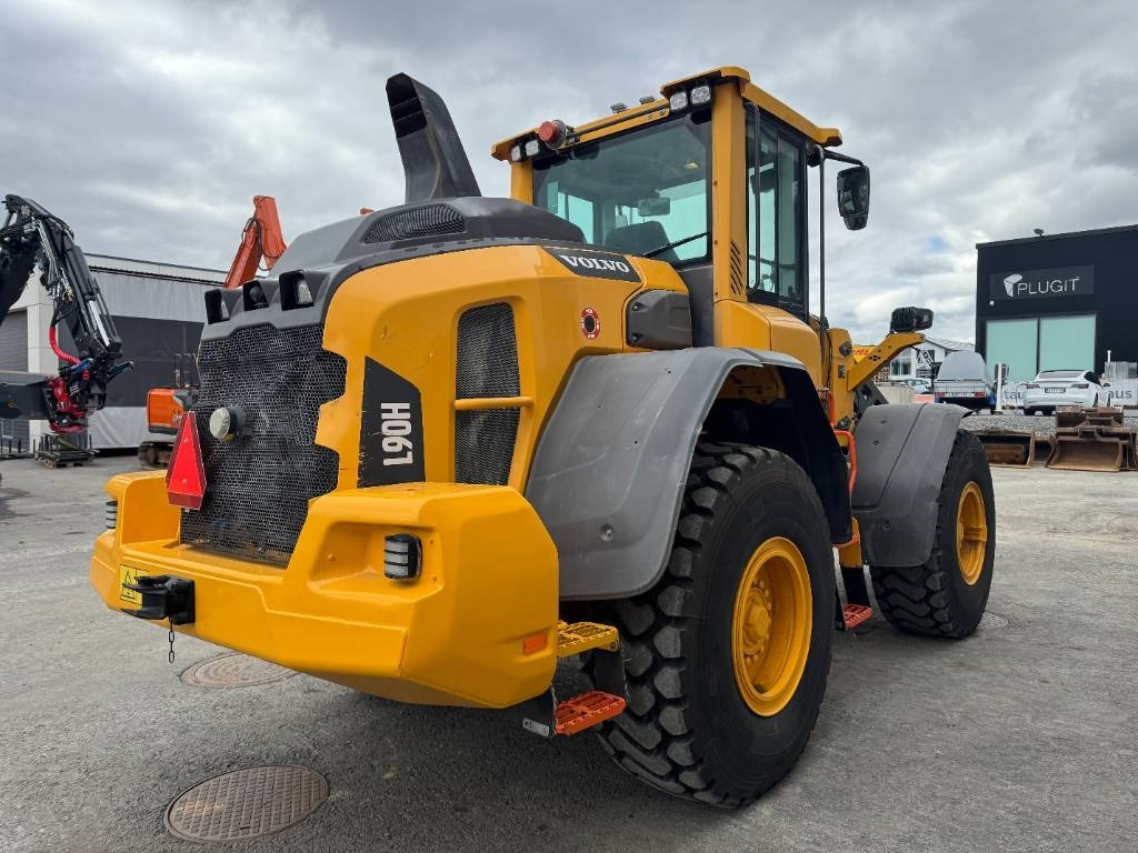Volvo L 90 H UUSILLA RENKAILLA - Rataslaadur: pilt 5 Volvo L 90 H UUSILLA RENKAILLA - Rataslaadur: pilt 5